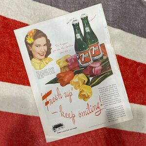 1945 7-up magazine ad 8.5 x 11 inches